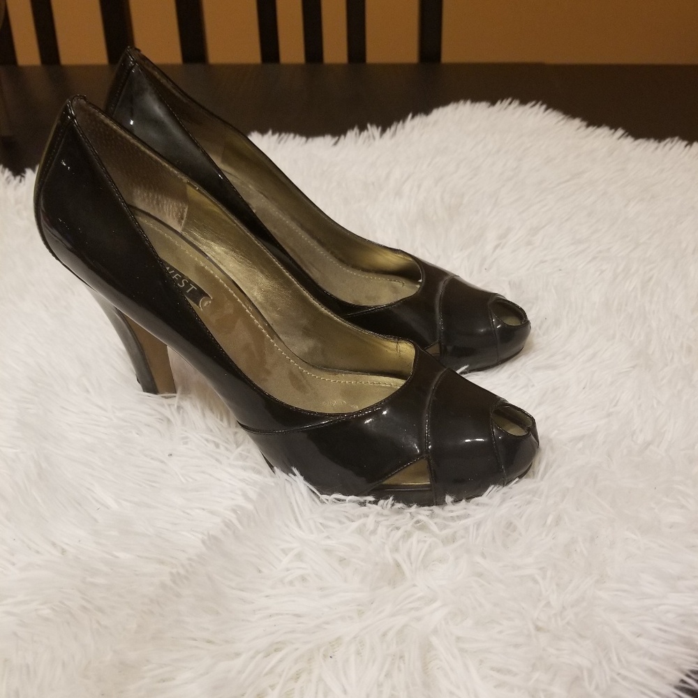 Black Patent Leather Nine West Heel Size 10
